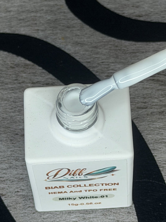 BIAB- Milky White 01